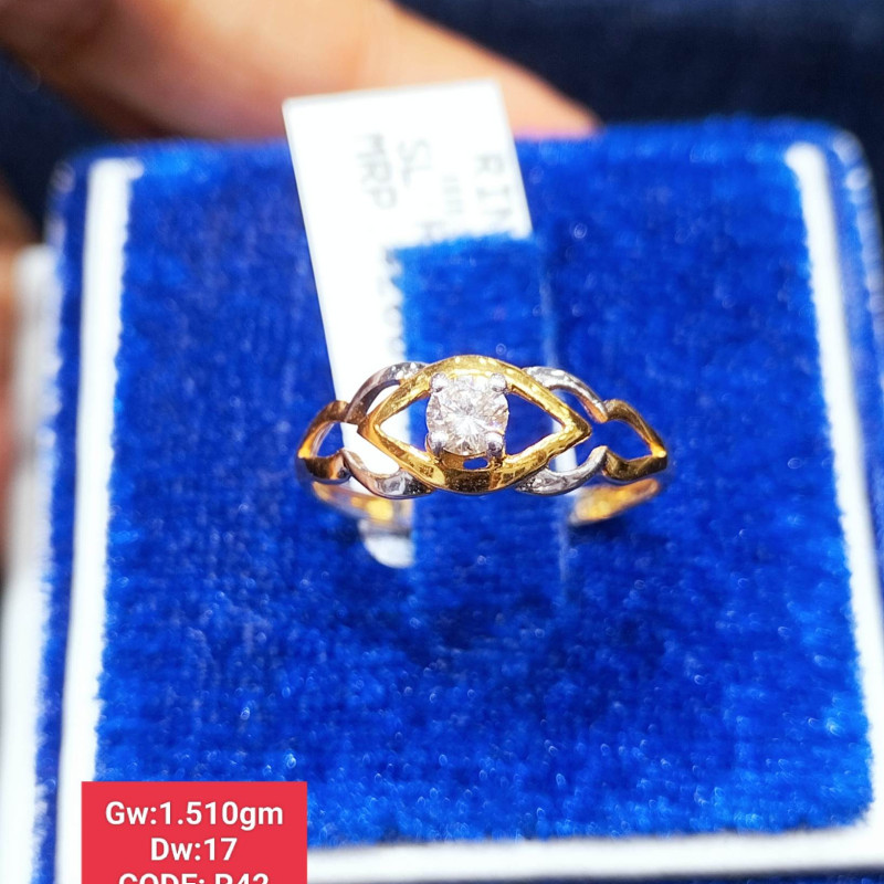 Exclusive 1 stone Diamond Ladies Ring