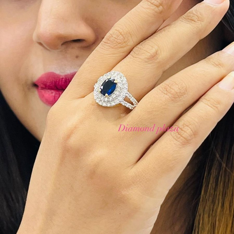 New Exclusive Diamond Big Ring with Blue Diamond