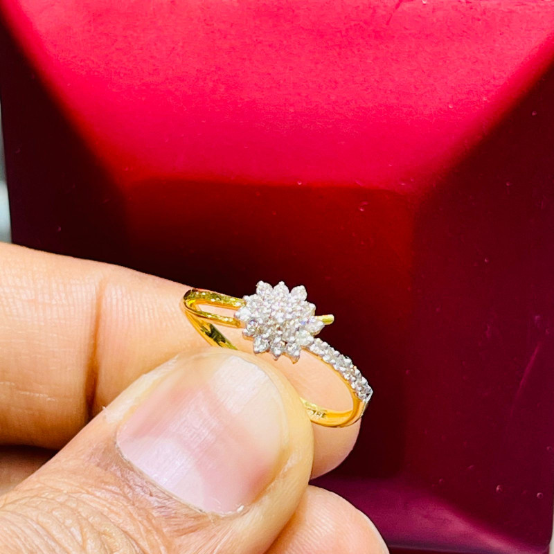 Exclusive and Gorgeous  Diamond Ladies Ring